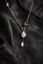 Load image into Gallery viewer, PEARL NECKLACE